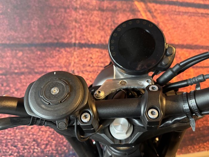 2017 Yamaha XSR900 XSR Silver