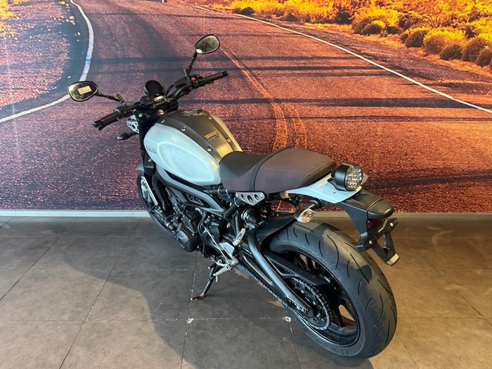2017 Yamaha XSR900 XSR Silver
