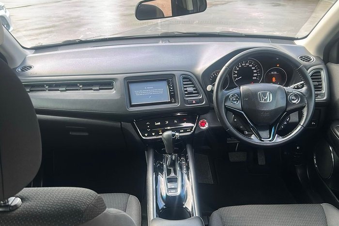 2019 Honda HR-V VTi-S