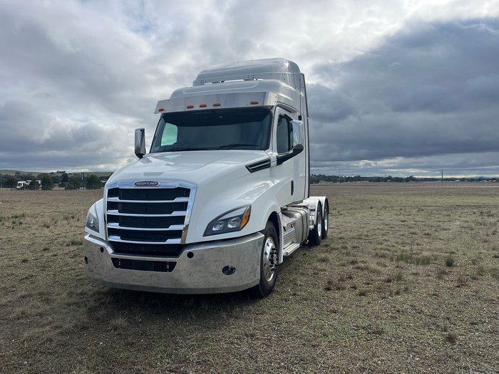 2024 Freightliner Cascadia