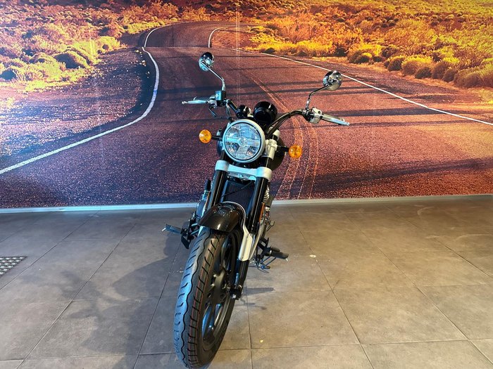 2025 Royal Enfield Super Meteor 650 Meteor Black