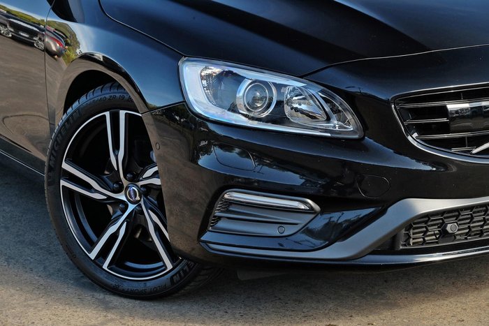 2016 Volvo S60 T6 R-Design