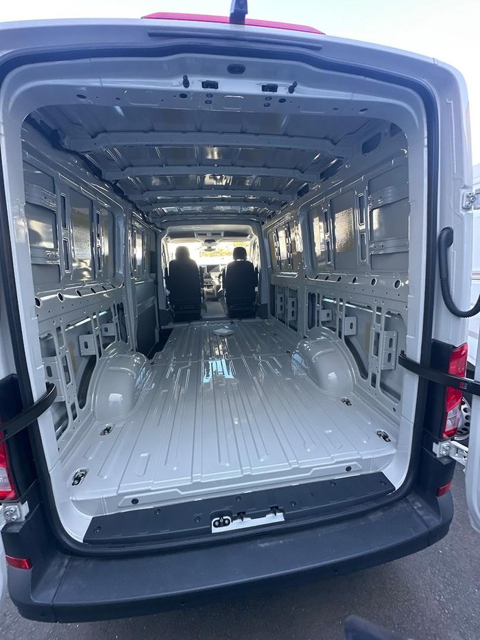 2026 Volkswagen Crafter 35 TDI410