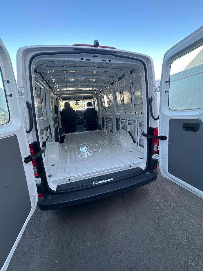 2026 Volkswagen Crafter 35 TDI410