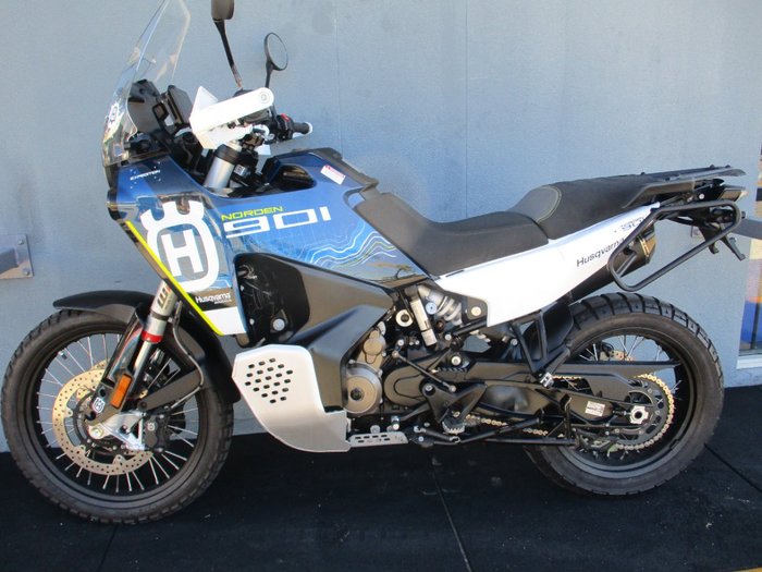 2023 HUSQVARNA NORDEN 901 EXPEDITION BLUE