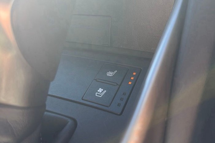 2018 Lexus IS IS300h Luxury