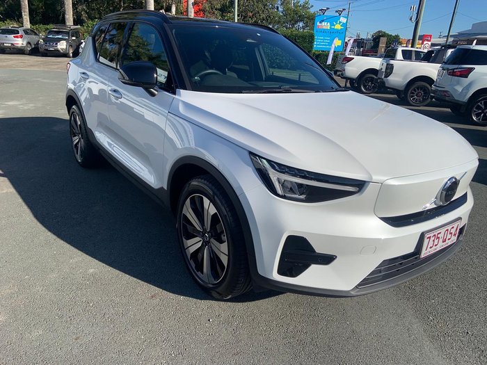 2023 Volvo XC40