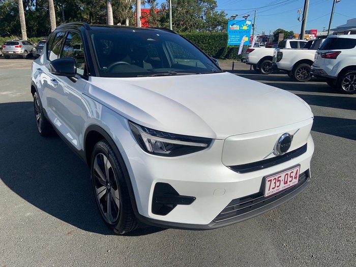 2023 Volvo XC40