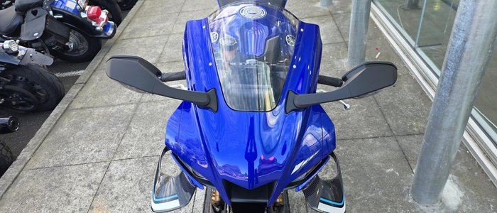2025 Yamaha YZF-R1 R1 Blue