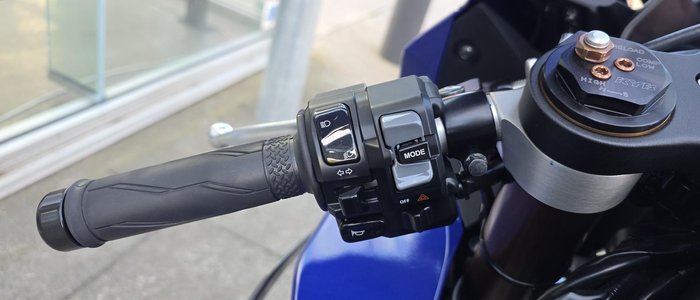 2025 Yamaha YZF-R1 R1 Blue
