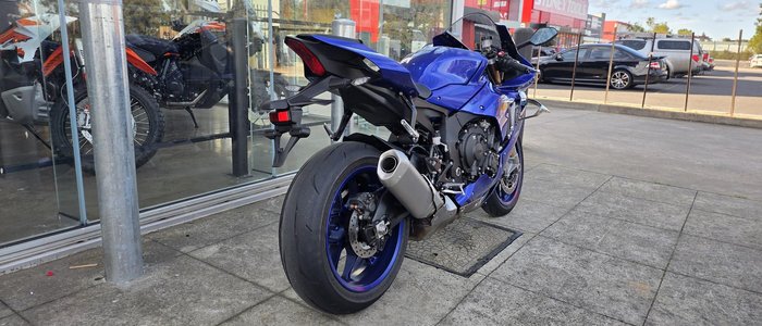 2025 Yamaha YZF-R1 R1 Blue