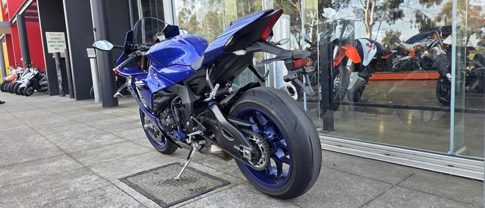 2025 Yamaha YZF-R1 R1 Blue