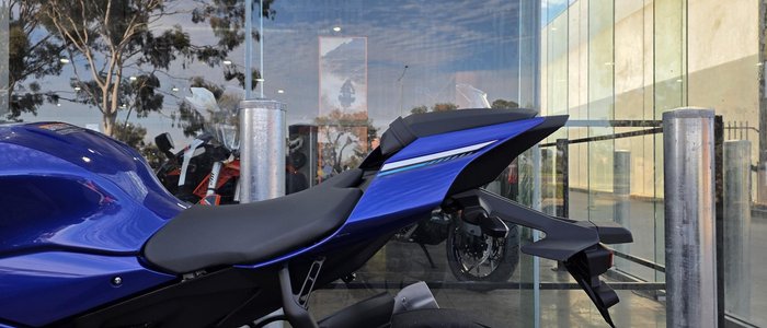 2025 Yamaha YZF-R1 R1 Blue