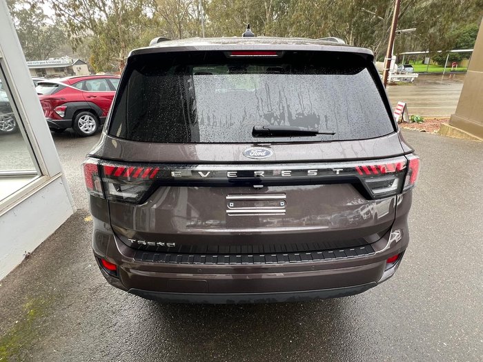 2025 Ford Everest Trend