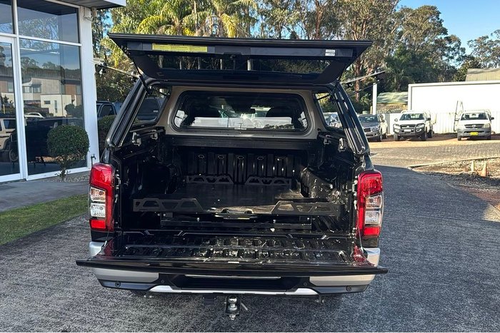2022 Mitsubishi Triton GLS