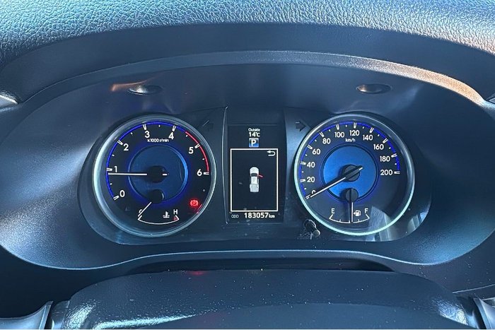 2018 Toyota Hilux SR5