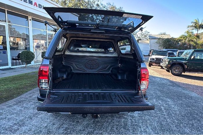 2018 Toyota Hilux SR5