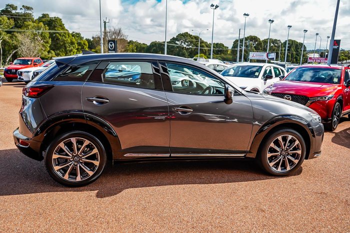 2022 Mazda CX-3 sTouring