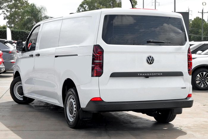 2025 Volkswagen Transporter TDI390
