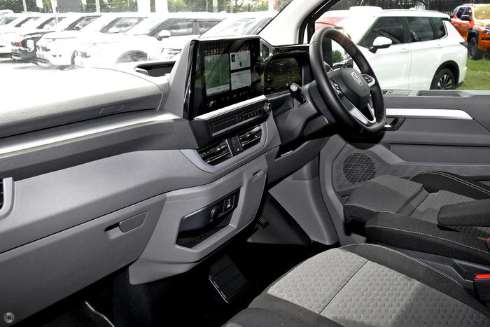 2025 Volkswagen Transporter TDI390