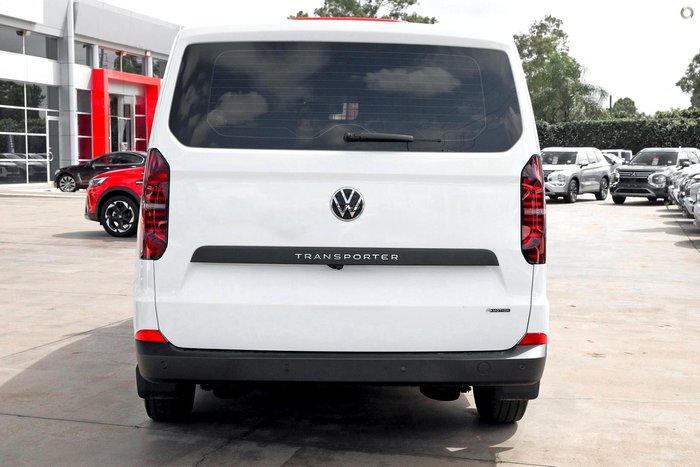 2025 Volkswagen Transporter TDI390