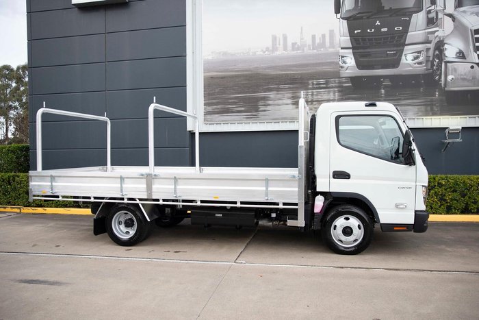 2025 Fuso Canter