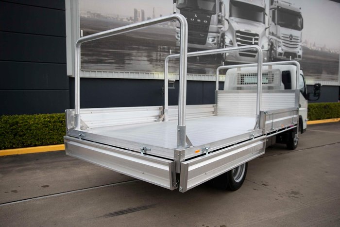 2025 Fuso Canter