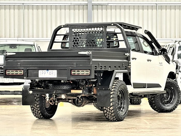 2019 Toyota Hilux SR
