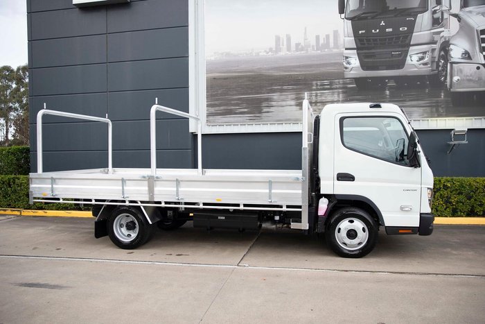2025 Fuso Canter