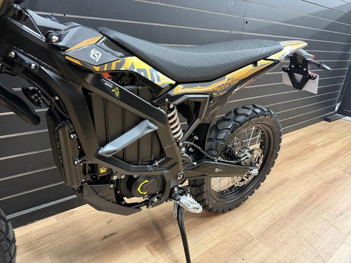 2026 Sur-ron ULTRA BEE R Black
