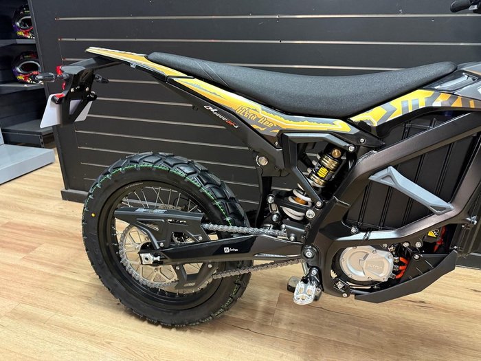 2026 Sur-ron ULTRA BEE R Black