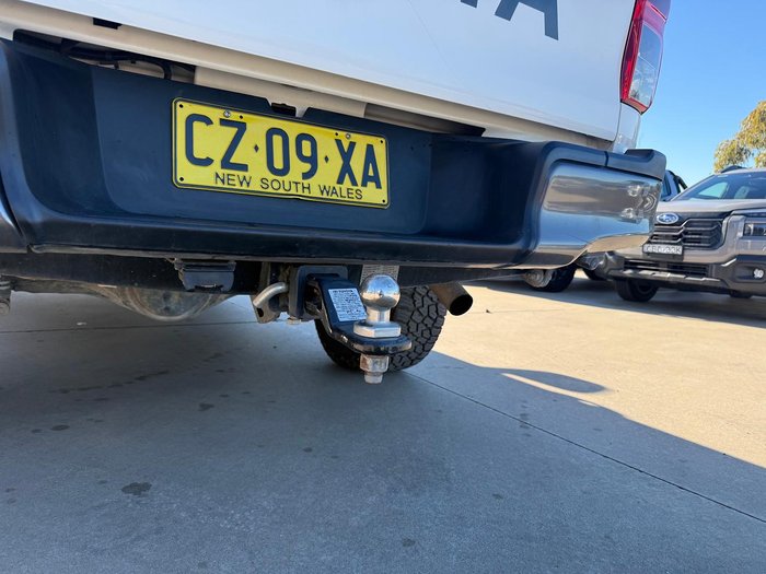 2020 Toyota Hilux SR