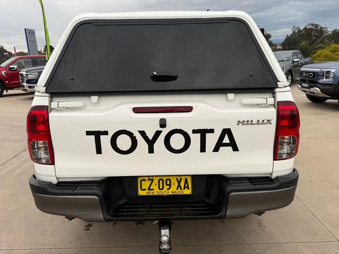 2020 Toyota Hilux SR