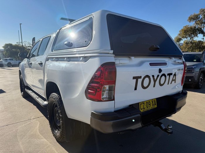 2020 Toyota Hilux SR