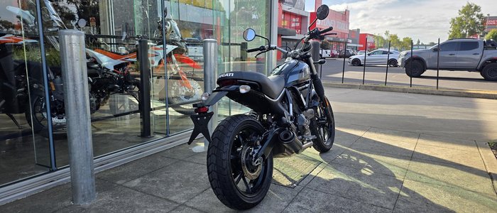 2018 Ducati Scrambler SIXTY2