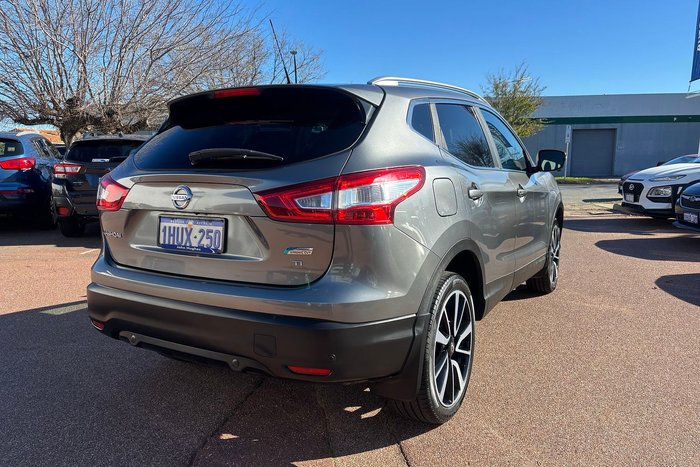 2016 Nissan QASHQAI Ti