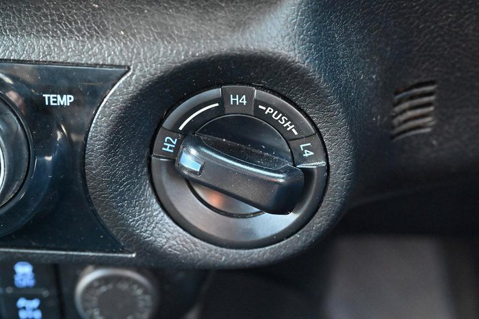 2021 Toyota Hilux Rogue GUN126R 4X4 Dual Range Silver Sky