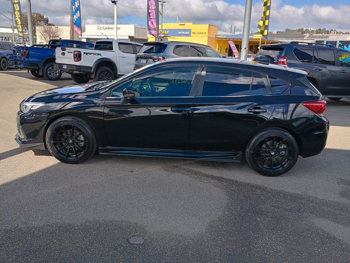 2023 Subaru Impreza 2.0i-S