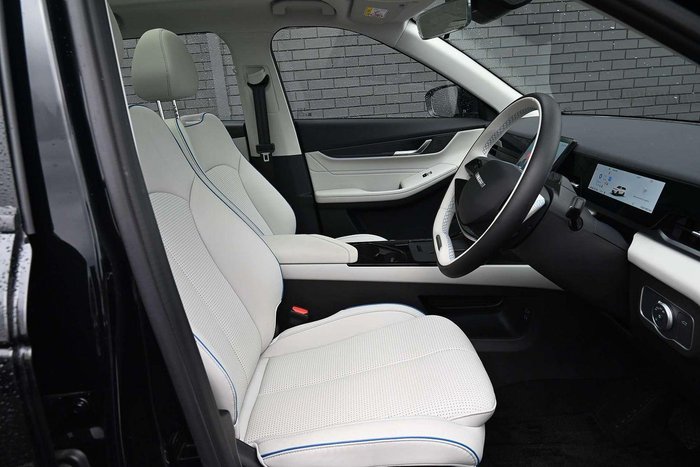 2026 Jaecoo J5 EV Summit