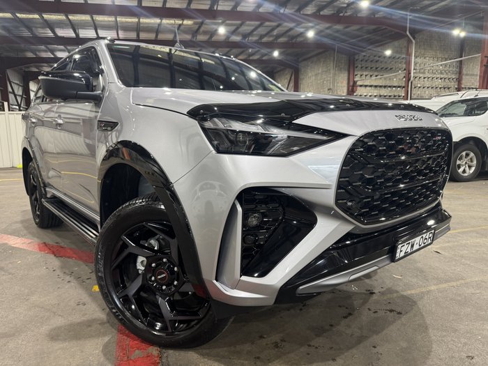 2026 Isuzu MU-X X-TERRAIN