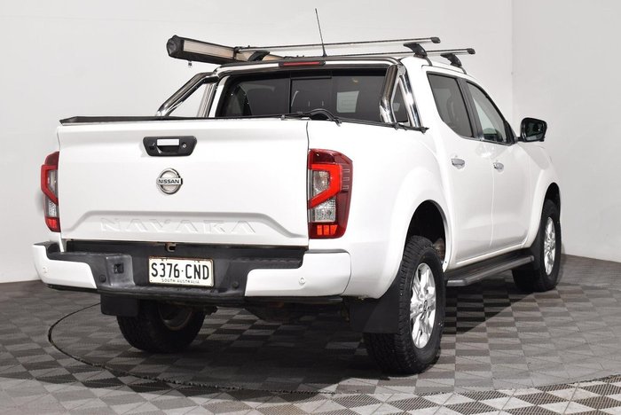 2021 Nissan Navara ST