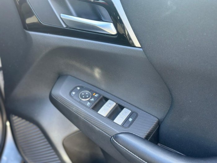 2021 Mitsubishi Outlander LS