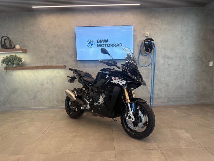 2024 BMW
