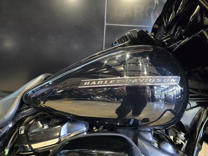2019 Harley-Davidson Street Glide Special 114 (FLHXS)