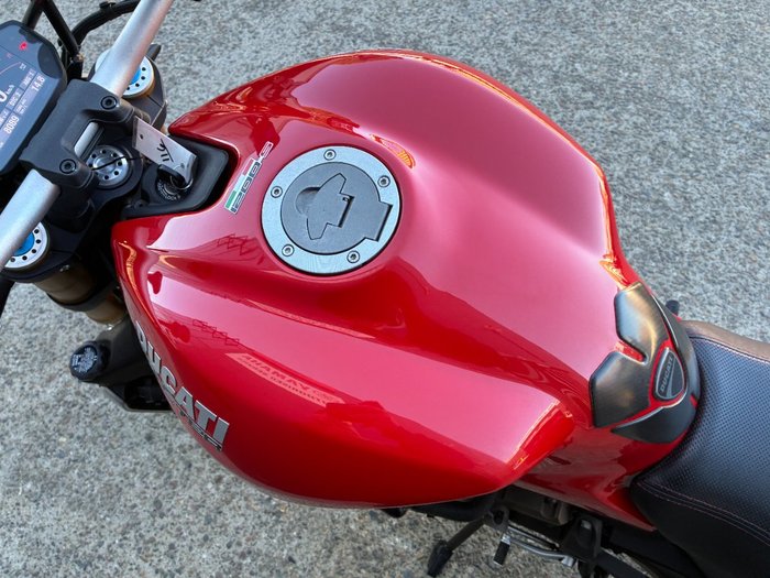 2014 Ducati MONSTER 1200S RED