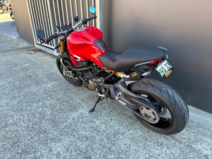 2014 Ducati MONSTER 1200S RED