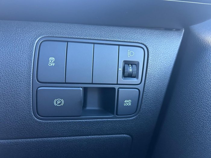 2023 Hyundai STARIA Elite