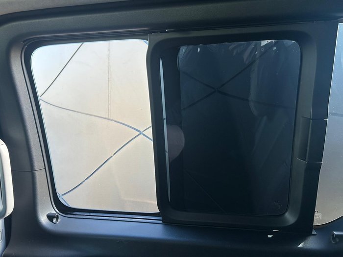 2023 Hyundai STARIA Elite