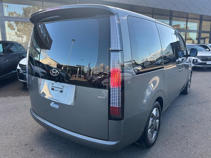 2023 Hyundai STARIA Elite