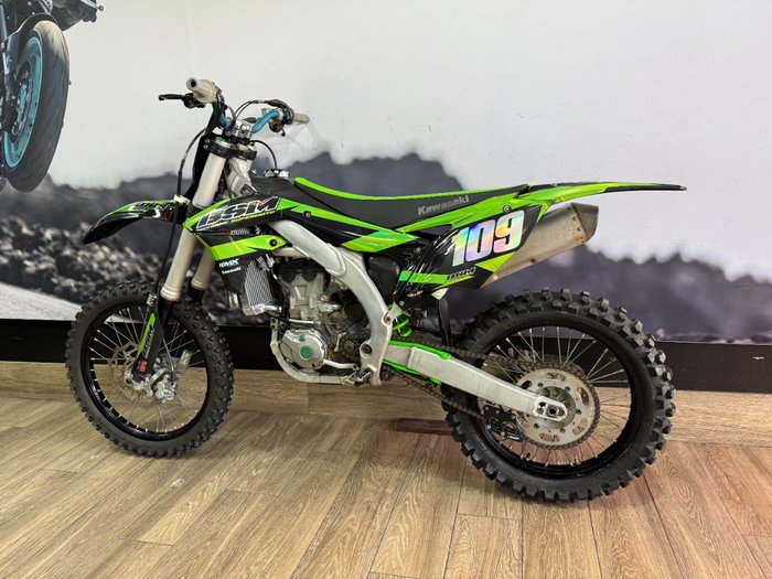 2016 Kawasaki KX450F GREEN